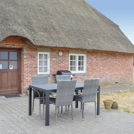 Two-bedroom In Romo Romo